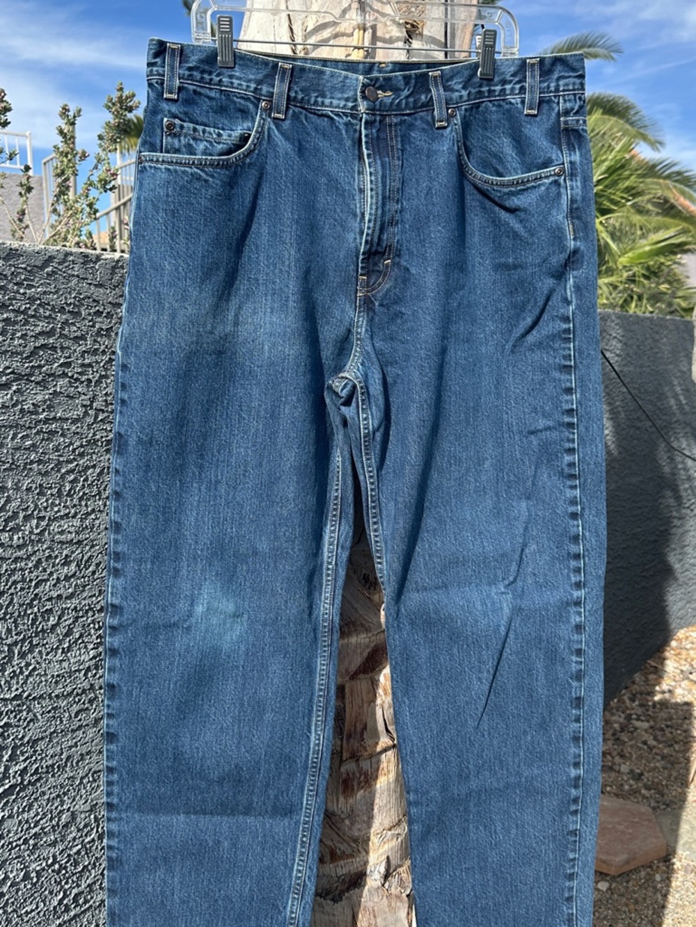 Kirkland Signature Men's Relaxed Blue Denim Jeans